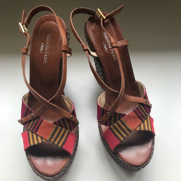 Isabella Fiore Platform Sandals 7 - Picture 2 of 7